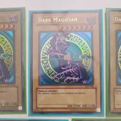 YUGIOH Dark Magician SDY-006 X5 Unlimited Ed English Ultra Rare mp 1 holo bleed - Image 3