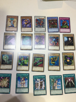 Yugioh YU-GI-OH CCG 20 card Lot many great cards Most have 1st edition lot 01-38 - Image 1