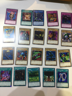Yugioh YU-GI-OH CCG 20 card Lot many great cards Most have 1st edition lot 01-34 - Image 1