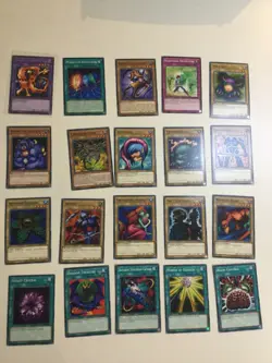 Yugioh YU-GI-OH CCG 20 card Lot many great cards Most have 1st edition lot 01-29 - Image 2