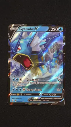 Gyarados V 028/203 Holo V Rare Evolving Skies Pokemon Near Mint - Image 1