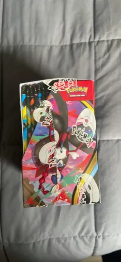 POKEMON TCG: MEGA EVOLUTION - CHAOS RISING - FACTORY SEALED 'BOOSTER BOX' - Image 5