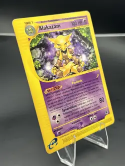 Wizards of the Coast Pokemon TCG Alakazam Expedition 33/165 Holo Rare 2002 EN - Image 2