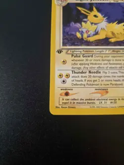 Light Jolteon 1st Edition 48/105 Neo Destiny Pokemon Excellent Condition - Image 2