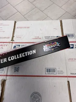 Pokemon TCG Prismatic Evolutions Scarlet & Violet Poster Collection Box - Image 5