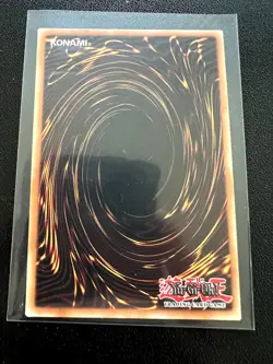 Blue-Eyes White Dragon (Version 1) Ultra Rare Legendary Collection Kaiba Unlimit - Image 2