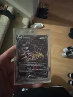 Giratina V Alt Full Art Holo Ultra Rare 186/196 Lost Origin English 220HP - Image 2