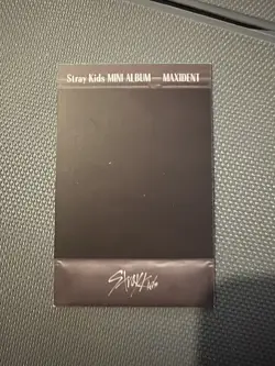 Stray Kids Hyunjin Photocard Non-Sport Trading Card Single Ungraded - Image 2