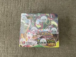 Pokemon TCG Sword & Shield Evolving Skies Booster Box 2021 - Image 1