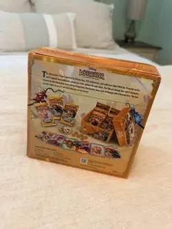 Disney Lorcana TCG: Wilds Unknown Illumineer's Trove 8 packs -New/Factory Sealed - Image 4