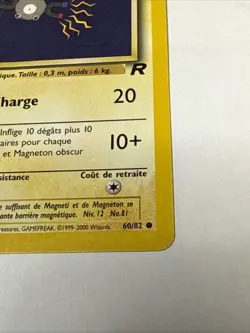 FRENCH Pokemon Card "MAGNETI" First Edition 2000 Team Rocket Common 60/82 LP - Image 4