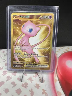 Mew Ex 205/165 Pokemon 151 Gold Hyper Rare NM Near Mint English - Image 1