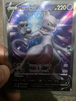Mewtwo V SWSH229 SWSH: Sword & Shield Promo Cards Holo - Image 1