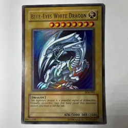 Konami Yu-Gi-Oh! Blue-Eyes White Dragon SDK-001 1st Ed UR Holo ENG - Image 1