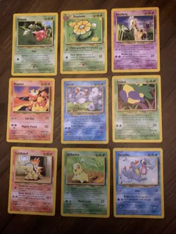 Pokemon TCG Neo Genesis Lot Of 27 Cards Incl totodile Cyndaquil Chikorita LP - Image 1
