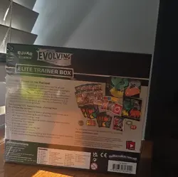 Pokemon TCG Sword & Shield Evolving Skies Elite Trainer Box English 2021 8 Packs - Image 5