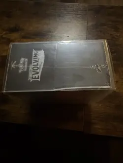 Pokemon TCG Sword & Shield Evolving Skies Elite Trainer Box English 2021 Sealed - Image 5