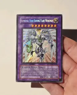 Yugioh Elemental Hero Shining Flare Wingman CT03-EN004 Secret Rare LP - Image 3
