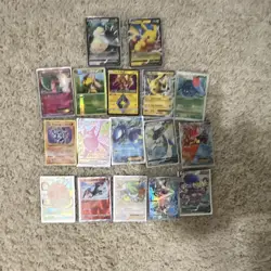 Pokemon TCG 17 Card Lot - Image 1