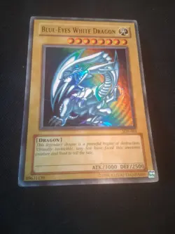 Konami Yu-Gi-Oh! TCG Starter Deck: Kaiba Blue-Eyes White Dragon SDK-001 HD Damag - Image 1