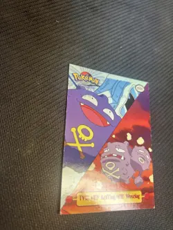 Pokemon Card #109 Koffing/#110 Weezing TV13 TOPPS Series 1 NEAR MINT Non-Holo!!! - Image 2
