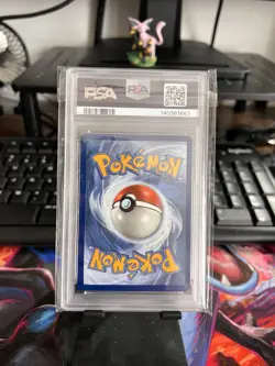 Pokemon TCG Vivid Voltage Rayquaza 138/185 Amazing Rare Holo PSA 9 - Image 2