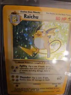 Pokemon Raichu Holofoil TCG 1999 014/102 Holo Rare Base Set - Image 1