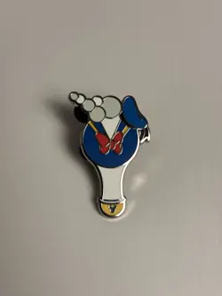 Disney Pin Hidden Disney WDW Disney World 2025 Wave B Bubble Wands Donald Duck - Image 1