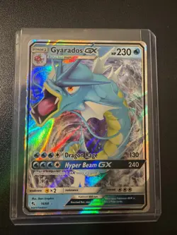 2019 Pokemon SM Hidden Fates Gyarados GX #16/68 - Image 1