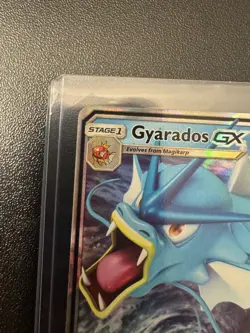 2019 Pokemon SM Hidden Fates Gyarados GX #16/68 - Image 2