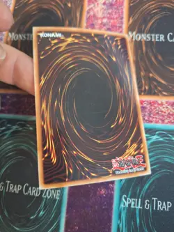Yugioh Magicians' Defense MVP1-ENG28 Gold Rare 1st Edition Near Mint - Image 4