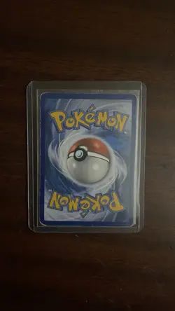 Pikachu 005/025 Celebrations Classic Collection Holo Full Art - Image 2