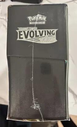 Pokemon TCG Sword and Shield Evolving Skies Elite Trainer Box ETB Sealed - Image 4