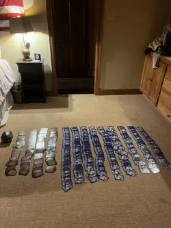 LOT of POKEMON MAGIC THE GATHERING CARDS 2000+ - Image 2