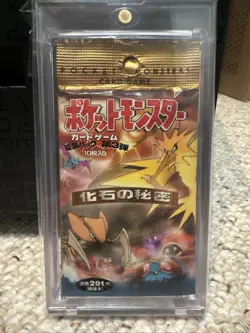 Japanese Pokemon Mystery Of The Fossil Booster Pack Factory Sealed (W/PROTECTOR) - Image 1