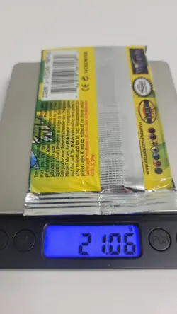 Pokemon Base Set Hanger Booster Pack x1 - Factory Sealed 21.06 grams heavy - Image 3