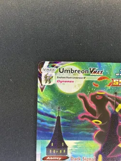 Pokemon TCG Evolving Skies Umbreon VMAX Alternate Art Secret Rare Card 215/203 - Image 3