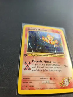 1st Edition Gym Heroes Blaine's Moltres Holo 1/132 Pinch Foil Error / DMG - Image 3