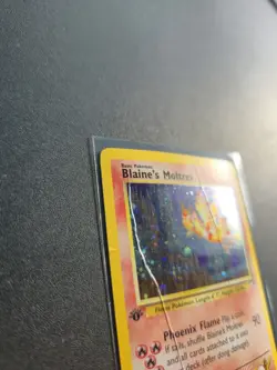 1st Edition Gym Heroes Blaine's Moltres Holo 1/132 Pinch Foil Error / DMG - Image 4