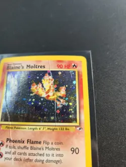 1st Edition Gym Heroes Blaine's Moltres Holo 1/132 Pinch Foil Error / DMG - Image 5