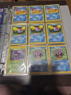 Pokemon TCG Mixed Binder Collection lot Modern Wotc Destined Rivals 100 + cards - Image 5