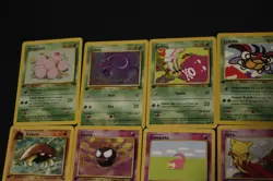 29 LP-HP Pokemon Card Lot 1st Edition Jungle-Neo Genesis(Jolteon, Miltank+) - Image 5