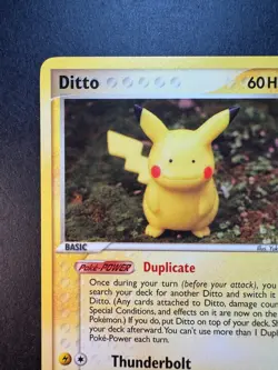 2005 Pokemon Ditto (Pikachu) 39/113 Delta Species Non-Holo Regular - Image 2