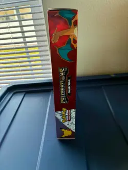 Pokemon TCG Celebrations Collection Lance's Charizard V Box New NISB 820650101625 - Image 3
