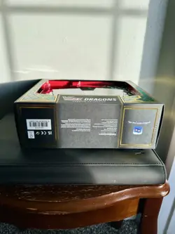 Pokemon TCG VMAX Dragons Premium Collection Rayquaza Duraludon Brand New Sealed - Image 4