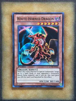 Yugioh White-Horned Dragon LCYW-EN164 Super Rare 1st Ed LP - Image 1