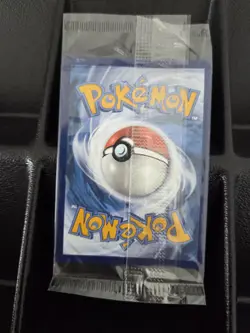 *SEALED* Pokemon Pikachu 027 SV: Scarlet/Violet Promo Holo Paldea Evolved - Image 4