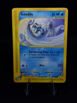 Totodile 135/165 Expedition Non Holo Pokemon Card - Image 1
