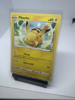 Pikachu (065/202) Common NM SWSH01 SWSH01: Sword & Shield Base Set Pokemon TCG - Image 2