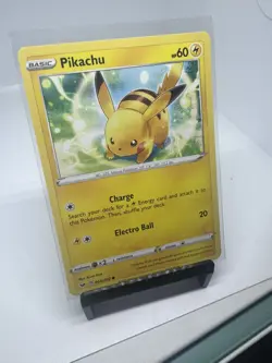 Pikachu (065/202) Common NM SWSH01 SWSH01: Sword & Shield Base Set Pokemon TCG - Image 3